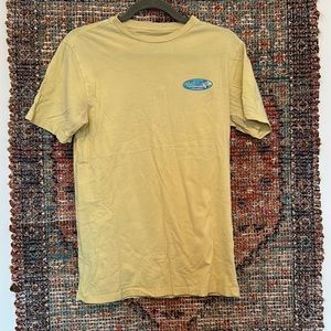 Men’s xs vineyard vines t shirt